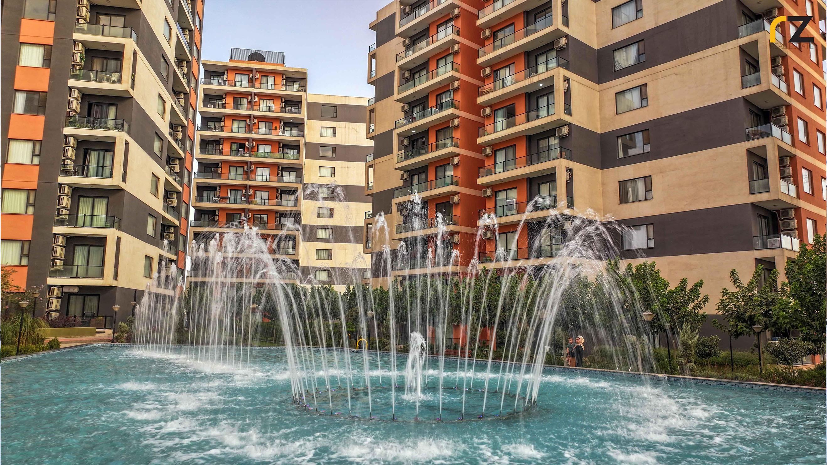 پێشەنگ تاوەرز